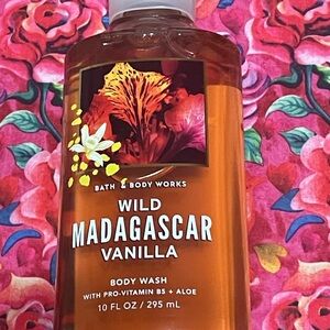Bath & Body Works Brown Body Wash Wild Madagascar Vanilla